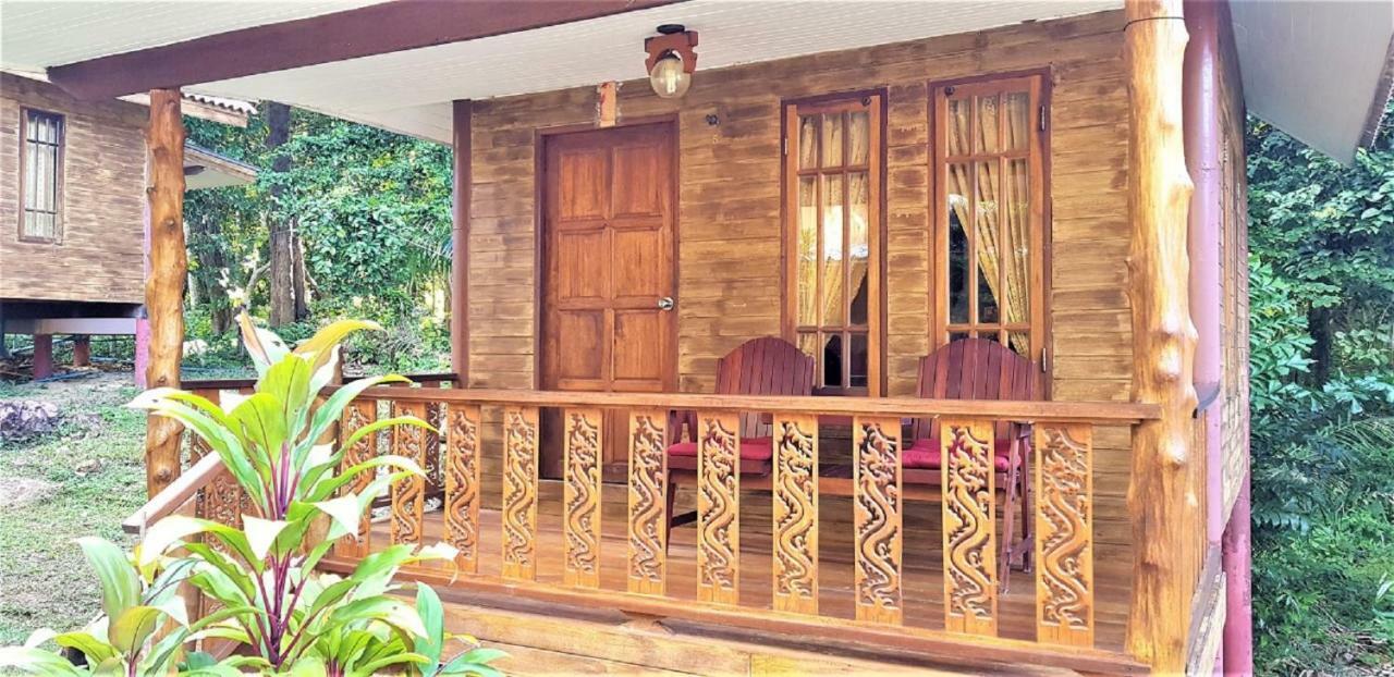 Koh Jum Coral Bay Resort Eksteriør bilde