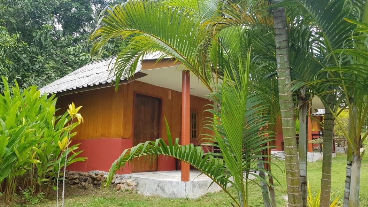 Koh Jum Coral Bay Resort Eksteriør bilde